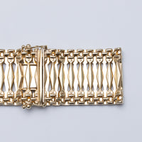 9K Gold Gate Style Bracelet
