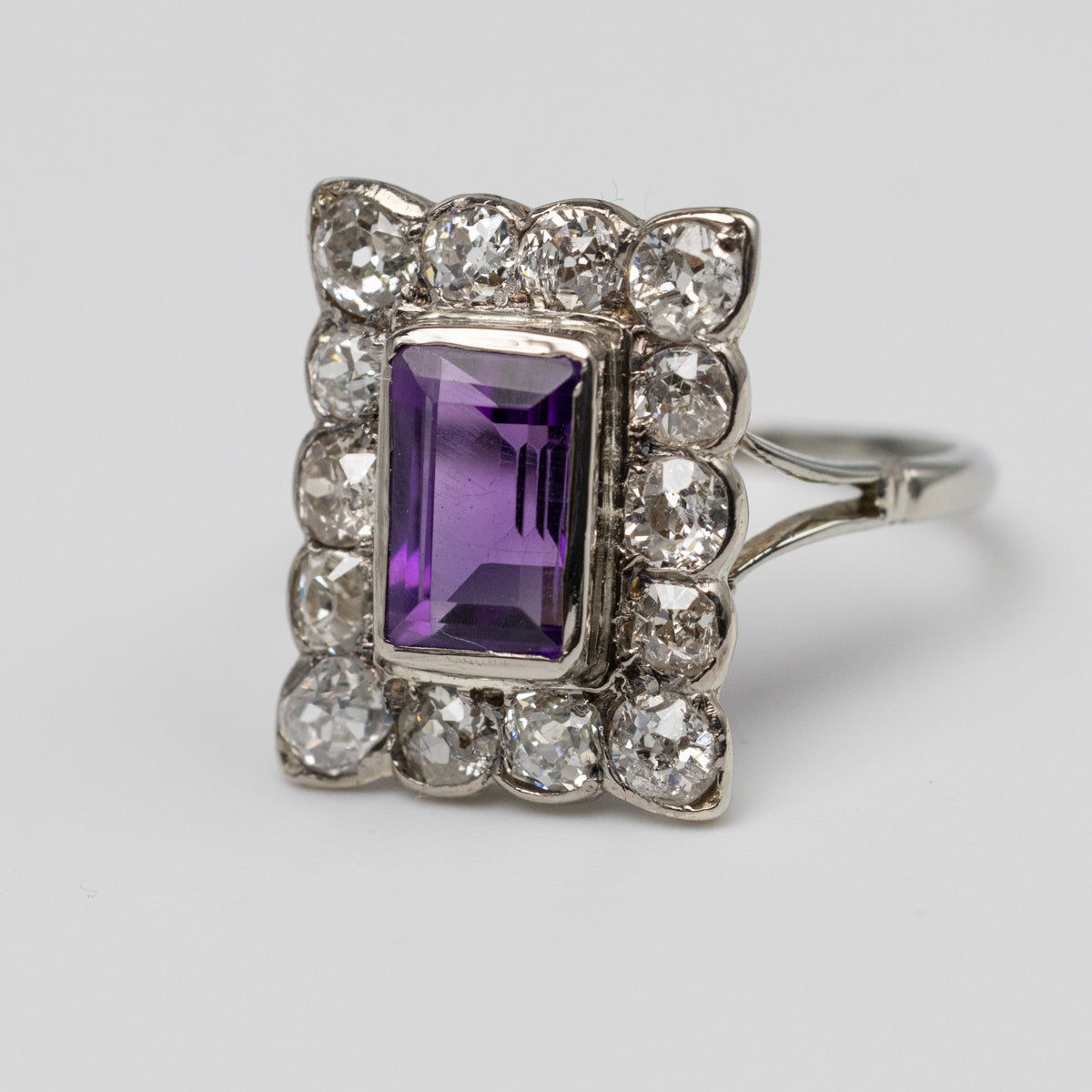 Art Deco Amethyst & Diamond Ring