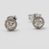 diamond halo front