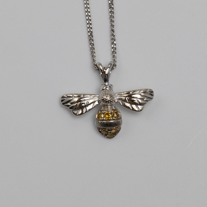 9K White Gold Sapphire Bee Pendant