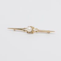 A Pretty Gold Pearl Brooch